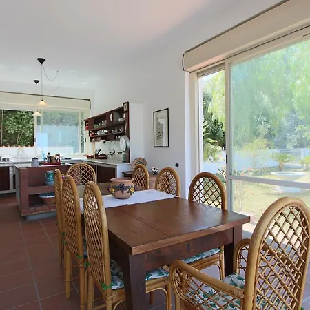 Villa Rosy